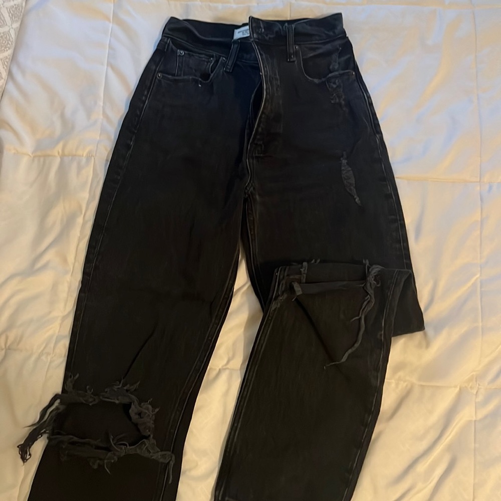black abercombie ripped jeans